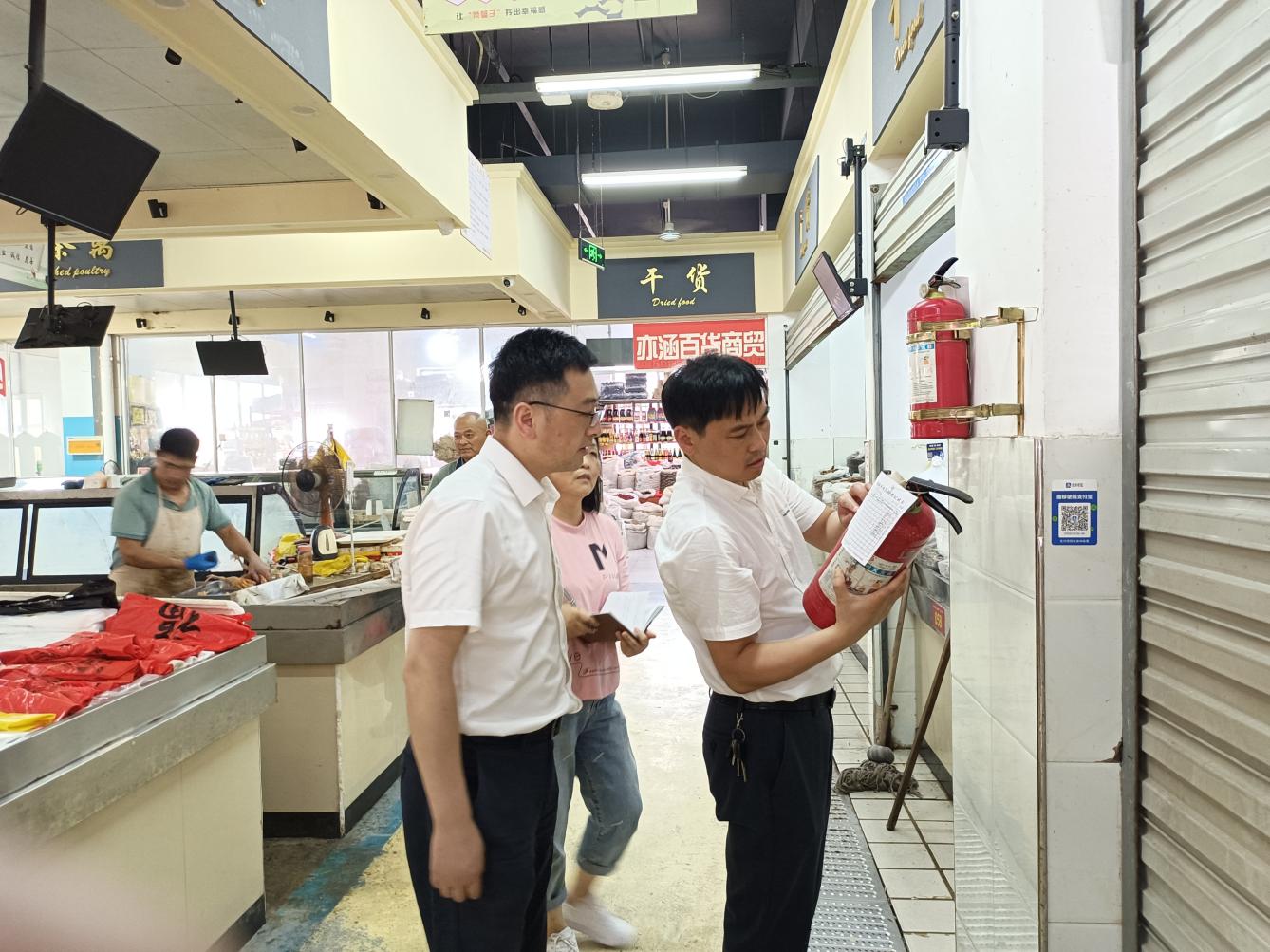 管好“菜籃子”，守護(hù)“大民生”國(guó)資運(yùn)營(yíng)公司開展菜市場(chǎng)大巡查